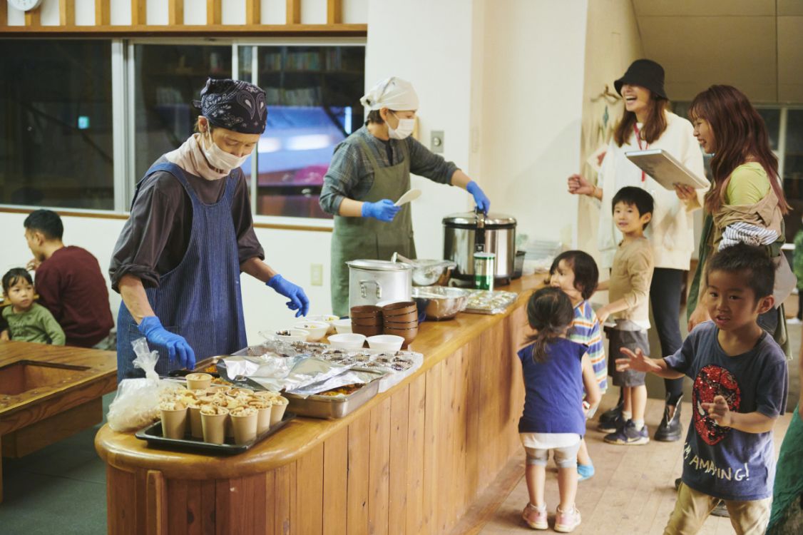 画像：地域とつながる取り組み